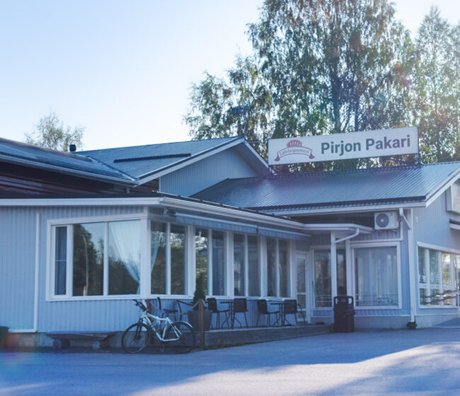 Ylivieskan lähileipomon kahvilamyymälä