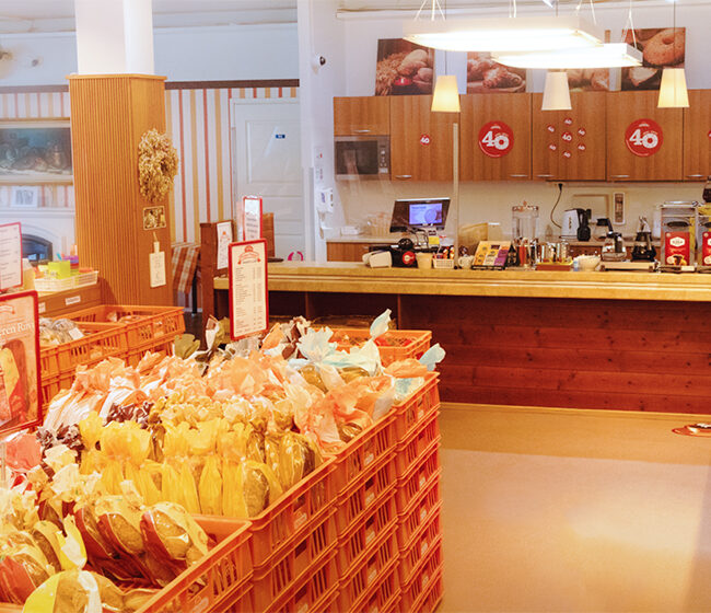 Runsas leipävalikoima tarjoaa aina tuoretta – nappaa päivän tarjoukset mukaasi